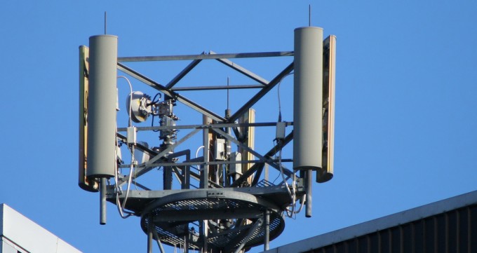 Wi-Fi transmission tower